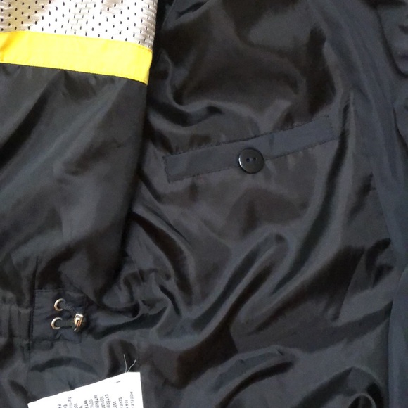 Jacket - Picture 5 of 6